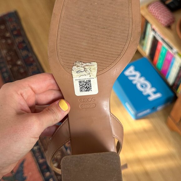 ASOS heeled sandals, beige, size 8 - Picture 3 of 6